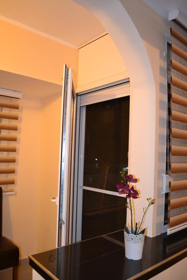 Apartment Ruza Kladovo Exterior photo