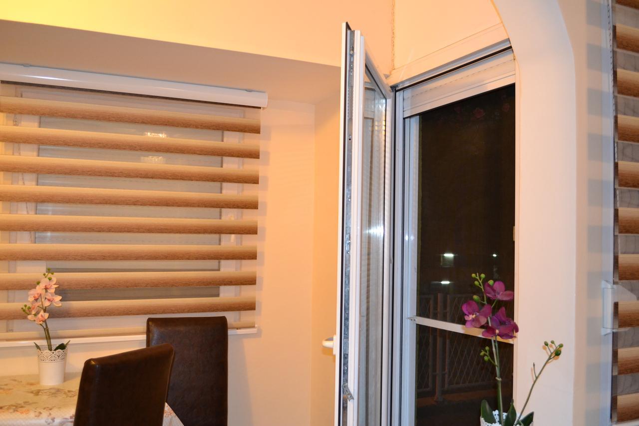 Apartment Ruza Kladovo Exterior photo